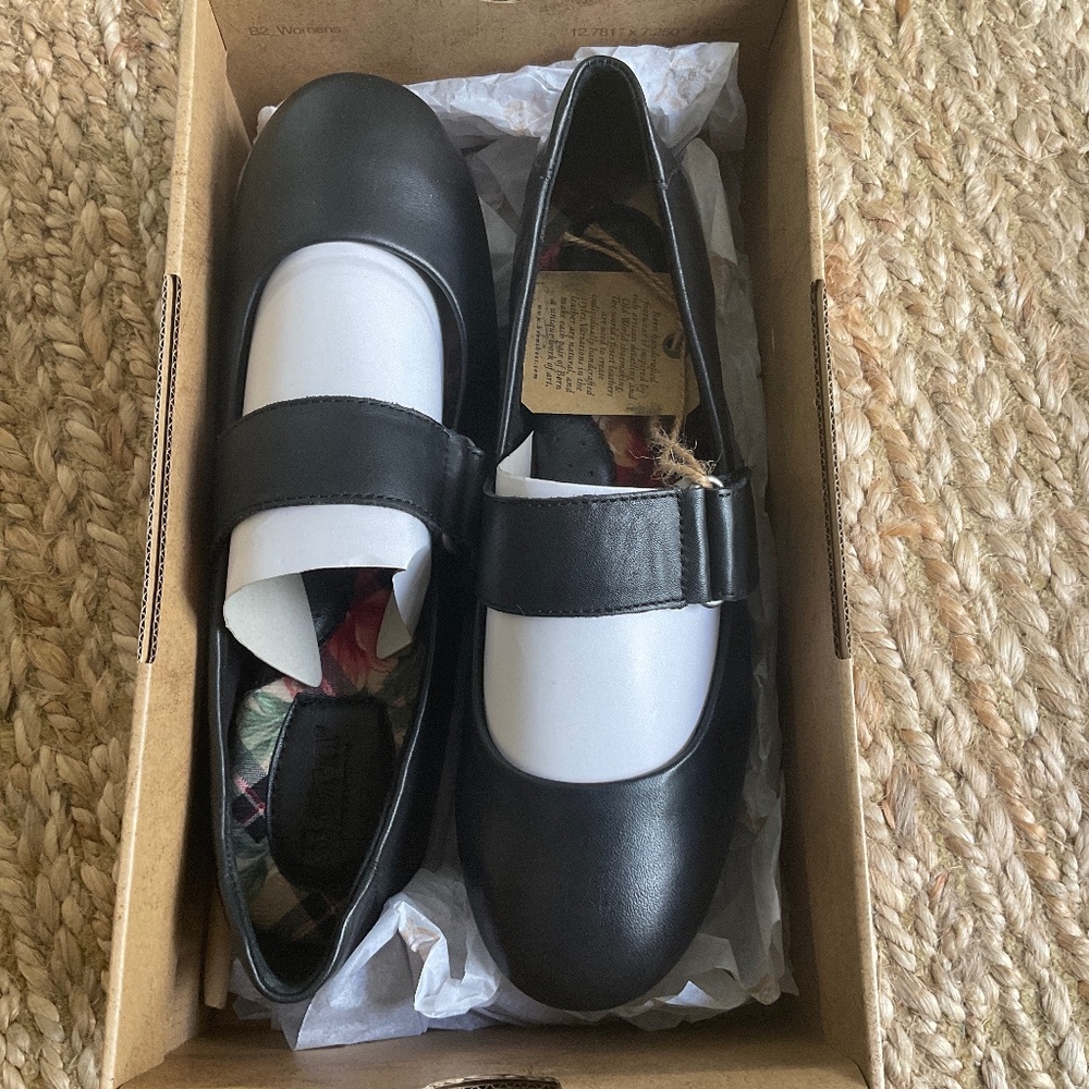 Born Malli Mary Jane 8